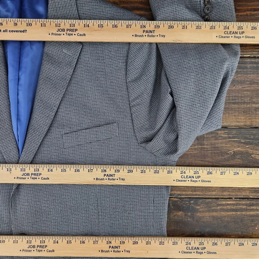 Chaps Men's Sport Coat Blazer Two Button Gray Houndstooth Polyester Blend 46XS